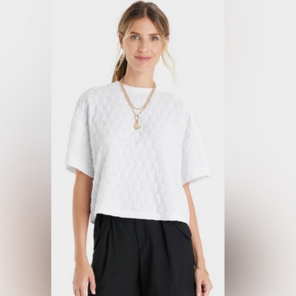 a new day Quilted Boxy White/Pink T Shirt Sizes L-XXL
